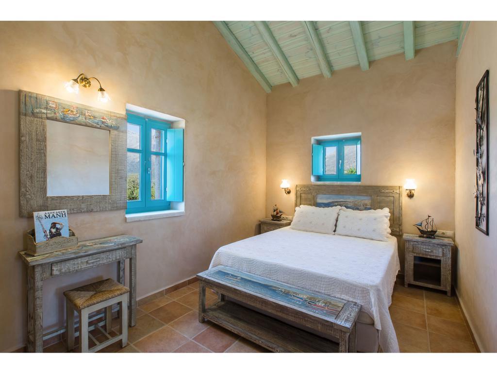 Pandora Aparthotel Pyrgos Dirou Luaran gambar