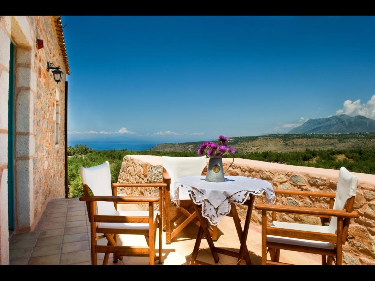 Pandora Aparthotel Pyrgos Dirou Bilik gambar